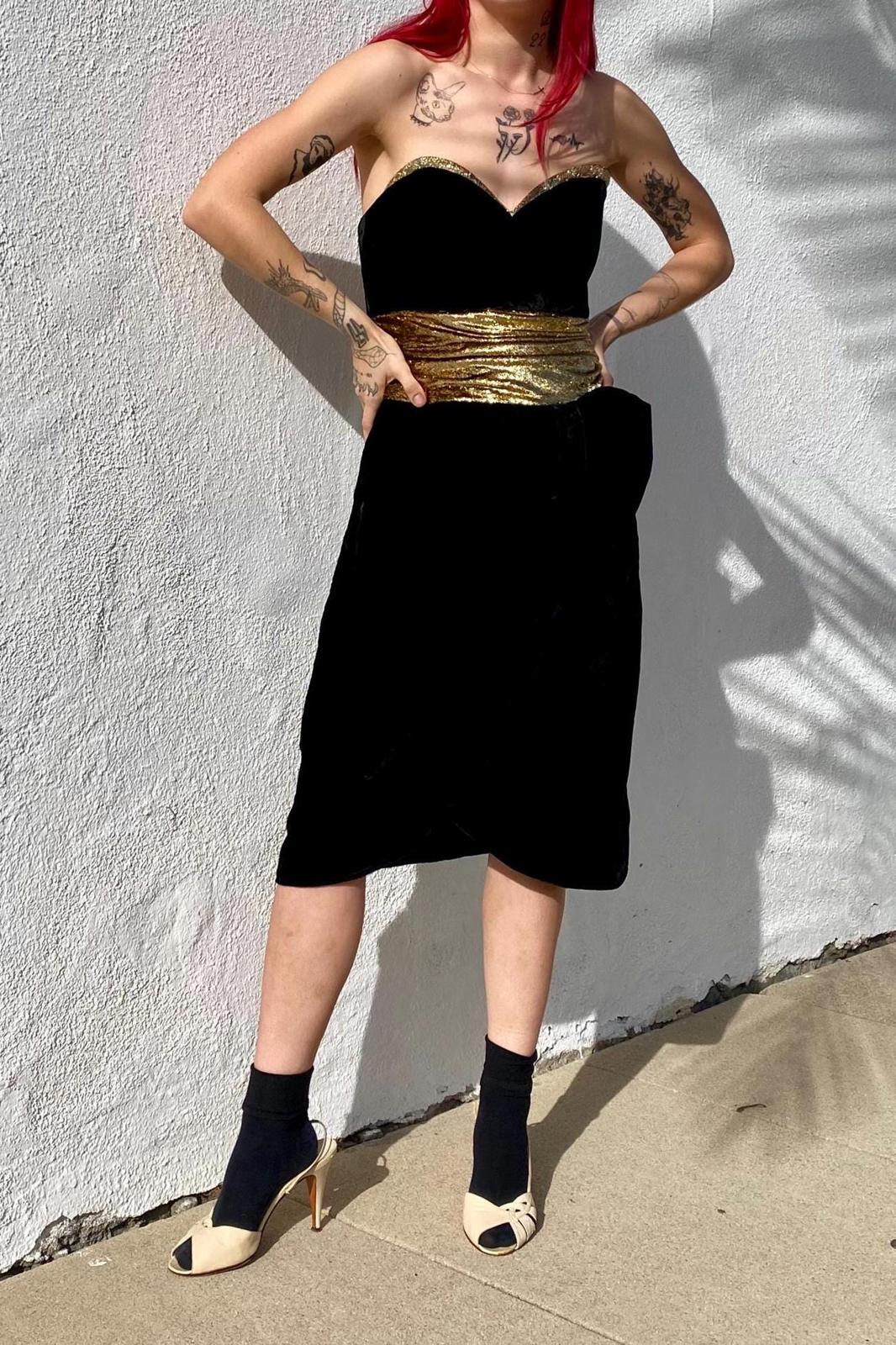 VTG 90s Black Velvet Party Dress – The Surplus Vintage