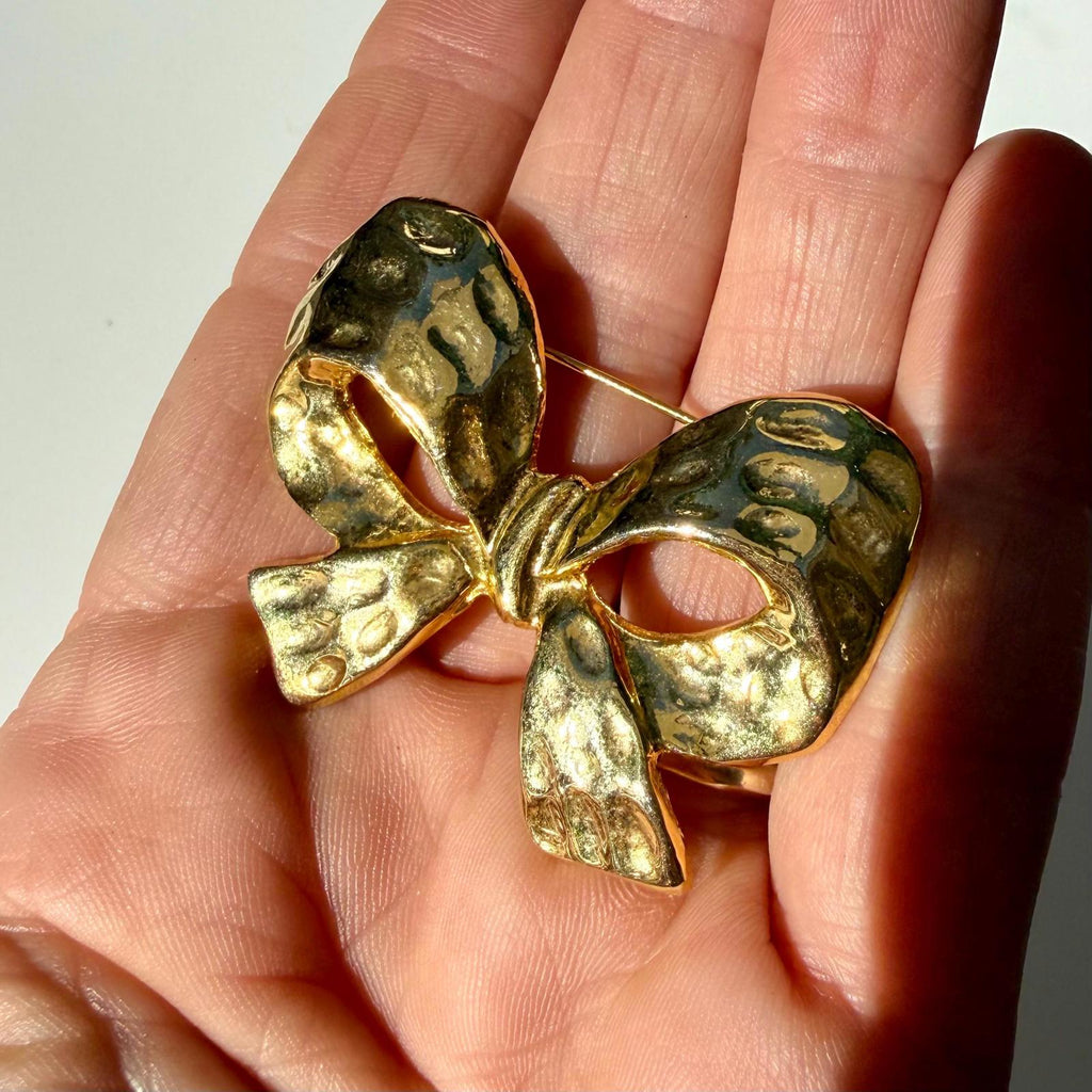 Vintage Gold Bow Brooch | Statement Pin | Collectible Bow