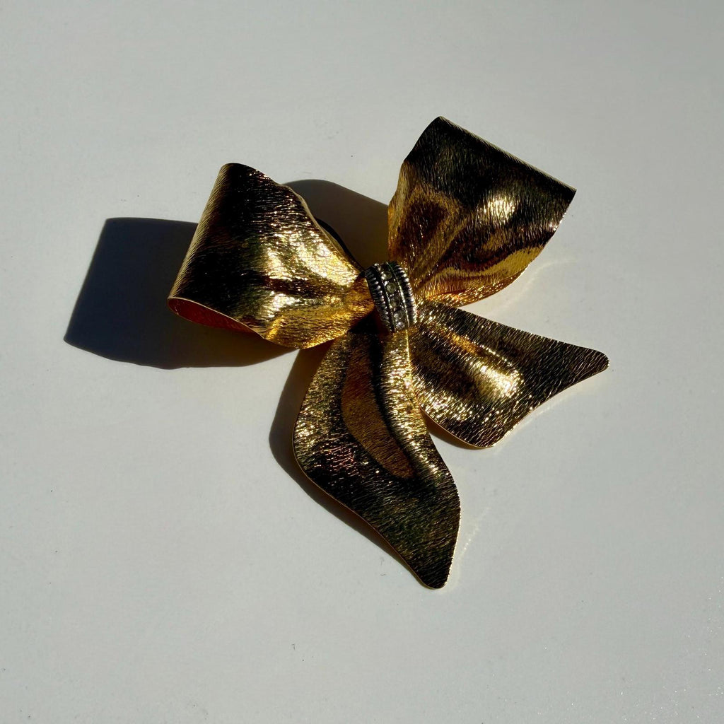 Vintage Gold Bow Brooch | Statement Pin | Collectible Large Bow