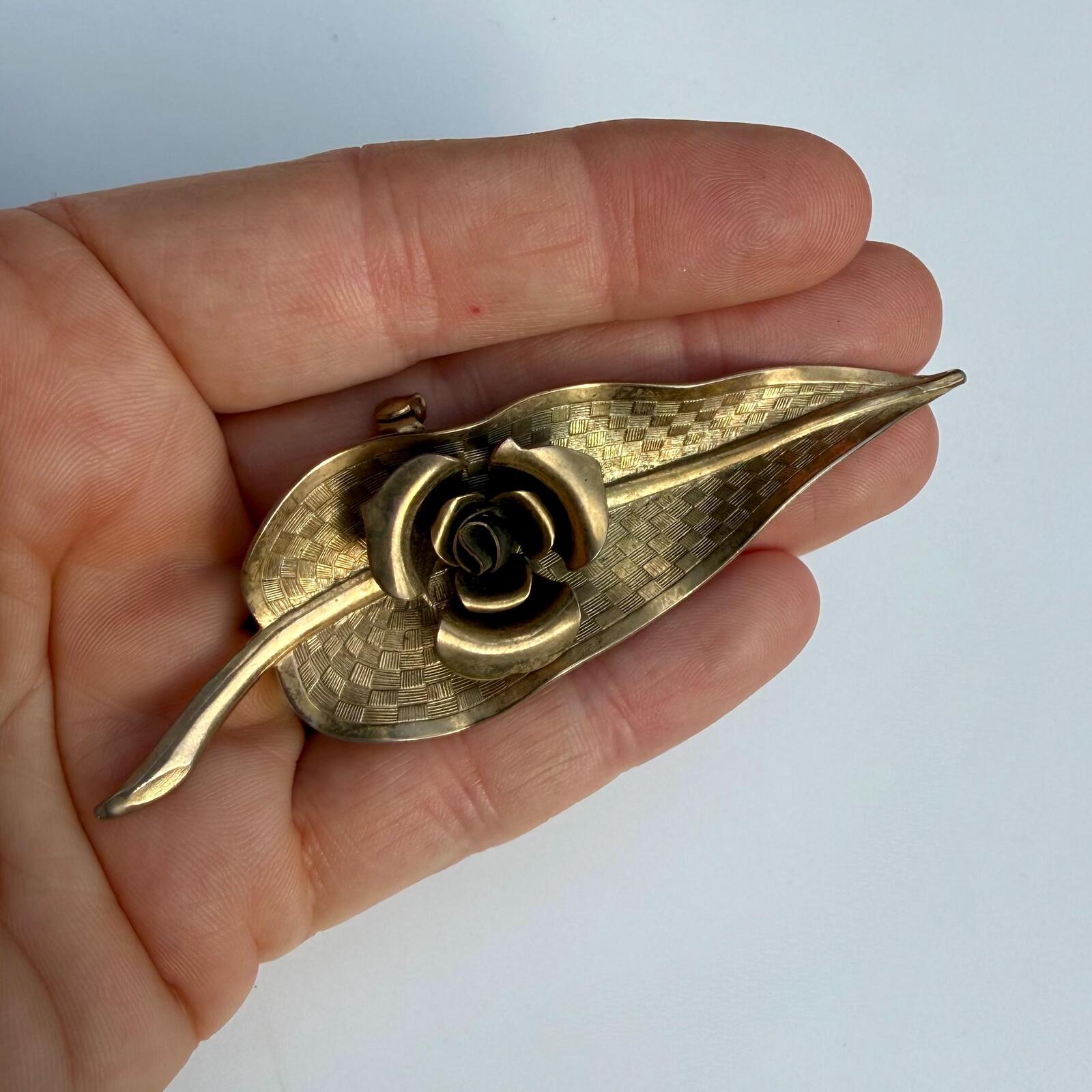 Vintage Leaf Brooch with Rose | Gold Tone Pin