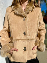 Load image into Gallery viewer, Vintage Y2K Faux Fur Coat
