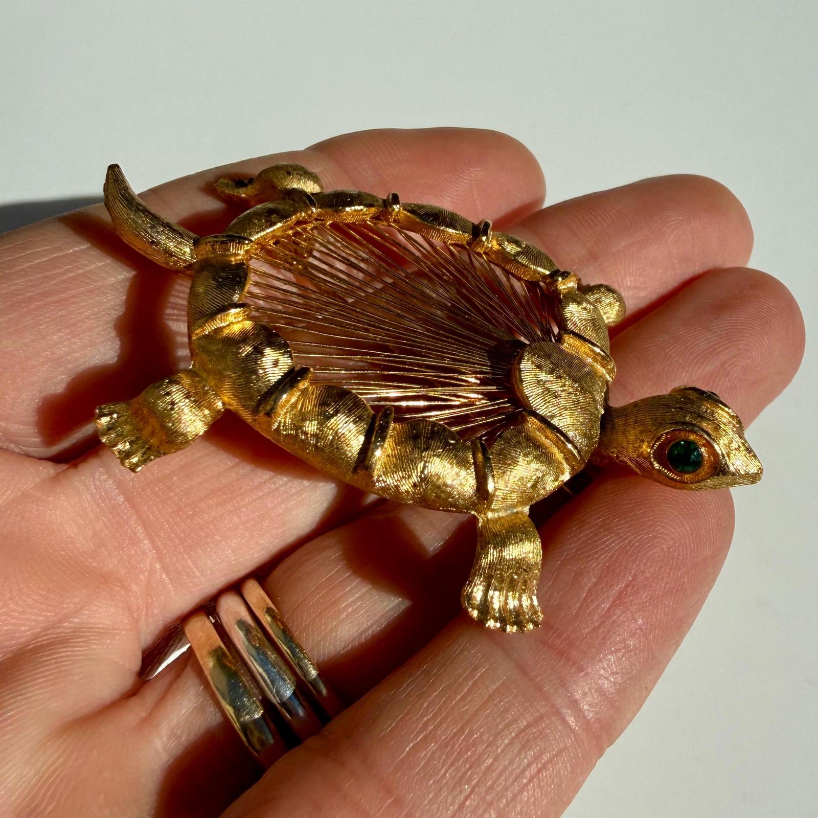 Vintage Figural Turtle Brooch | Gold Tone Tortoise Pin