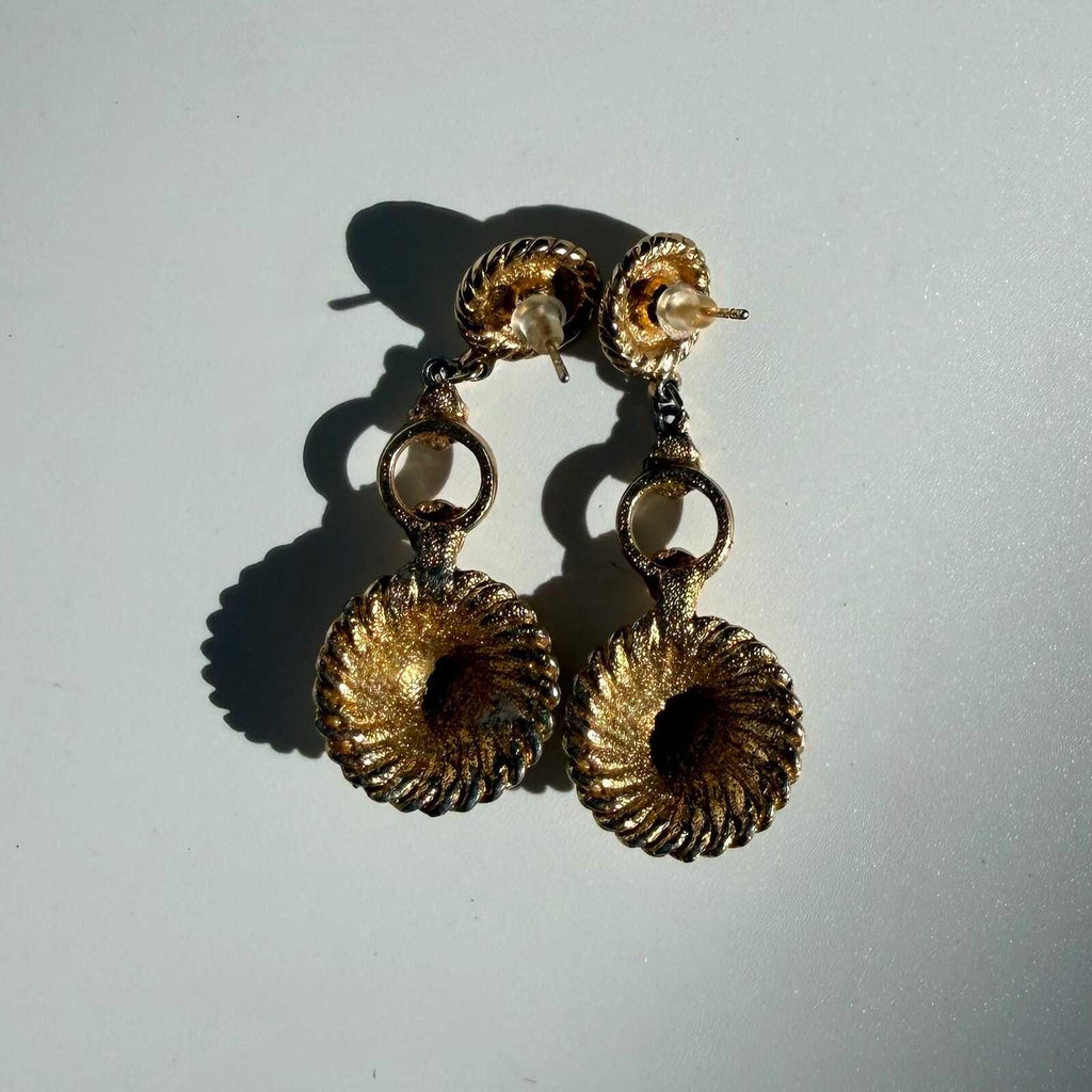 Vintage 80s Gold Tone Drop Earrings