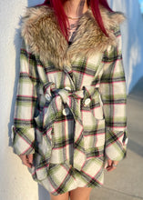 Load image into Gallery viewer, Vintage Y2K Plaid Winter Coat with Faux Fur Trim Collar
