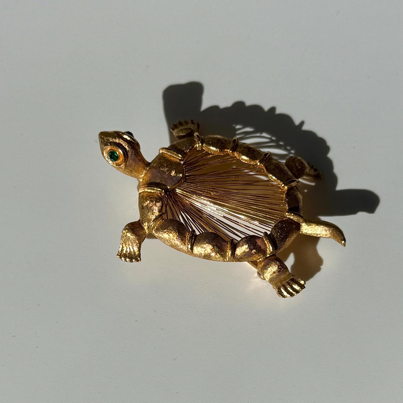 Vintage Figural Turtle Brooch | Gold Tone Tortoise Pin