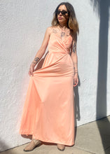 Load image into Gallery viewer, Vintage 70s Style Maxi Dress
