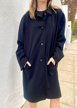 Load image into Gallery viewer, Vintage 90s Black LONDON FOG Trench Coat
