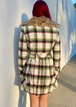 Load image into Gallery viewer, Vintage Y2K Plaid Winter Coat with Faux Fur Trim Collar
