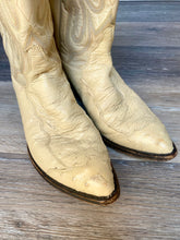 Load image into Gallery viewer, Vintage Mens Justin Cowboy Boots, Size 10
