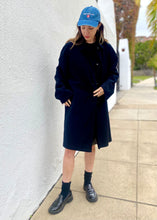 Load image into Gallery viewer, Vintage 90s Black LONDON FOG Trench Coat
