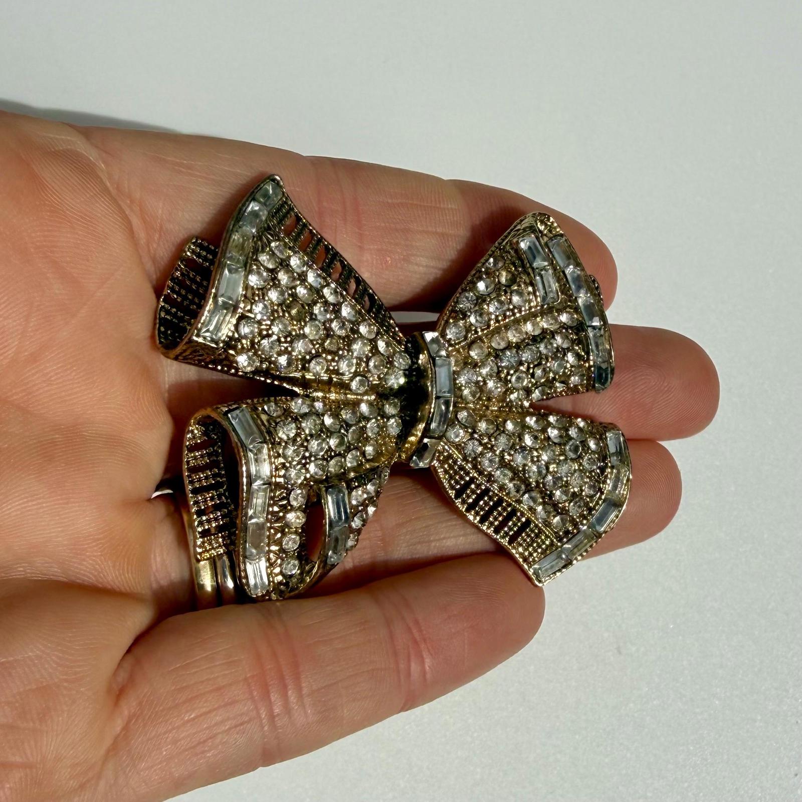 Vintage NAPIER Silver Bow Brooch | Rhinestone Statement Pin