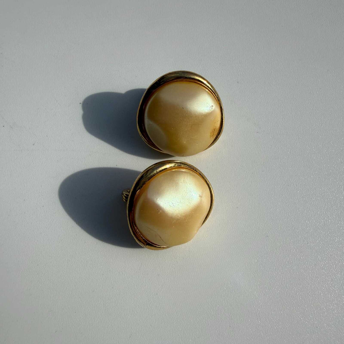 Vintage Pearly AVON Earrings | Clip On Earrings