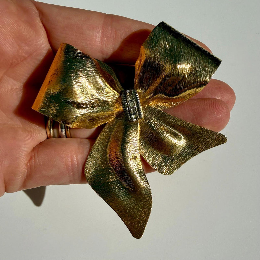 Vintage Gold Bow Brooch | Statement Pin | Collectible Large Bow