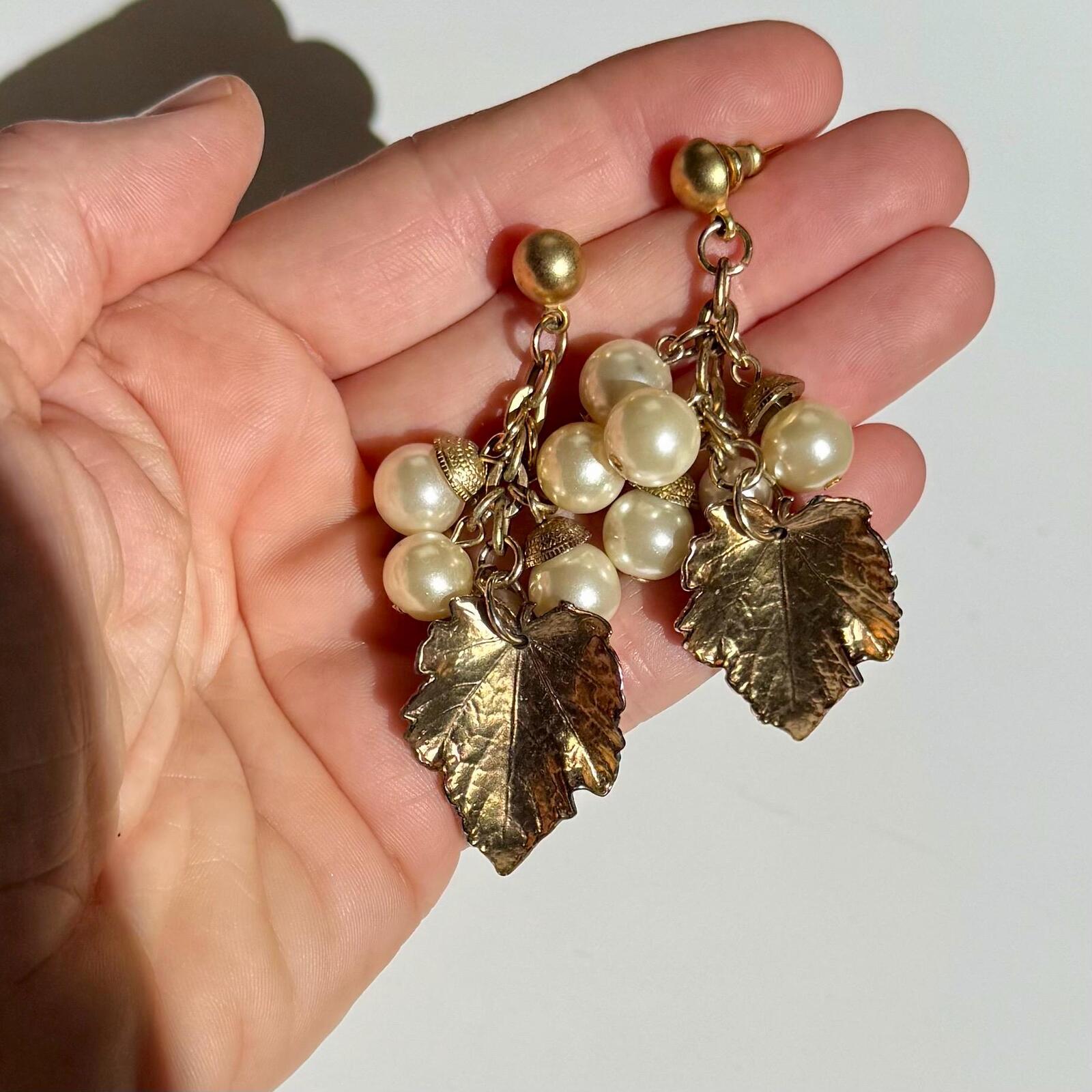 Vintage Pearly Drop Earrings with Leaves