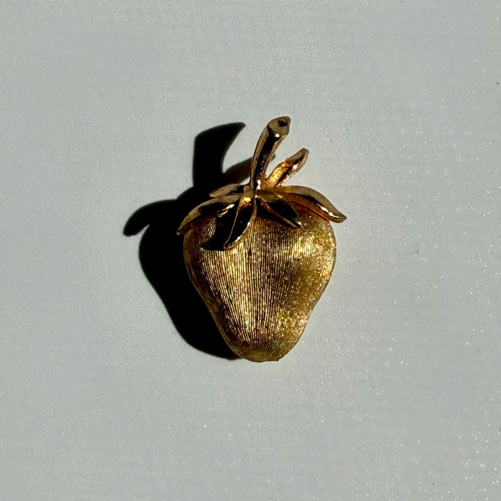 Vintage Trifari Strawberry Brooch | Gold Tone Small Pin