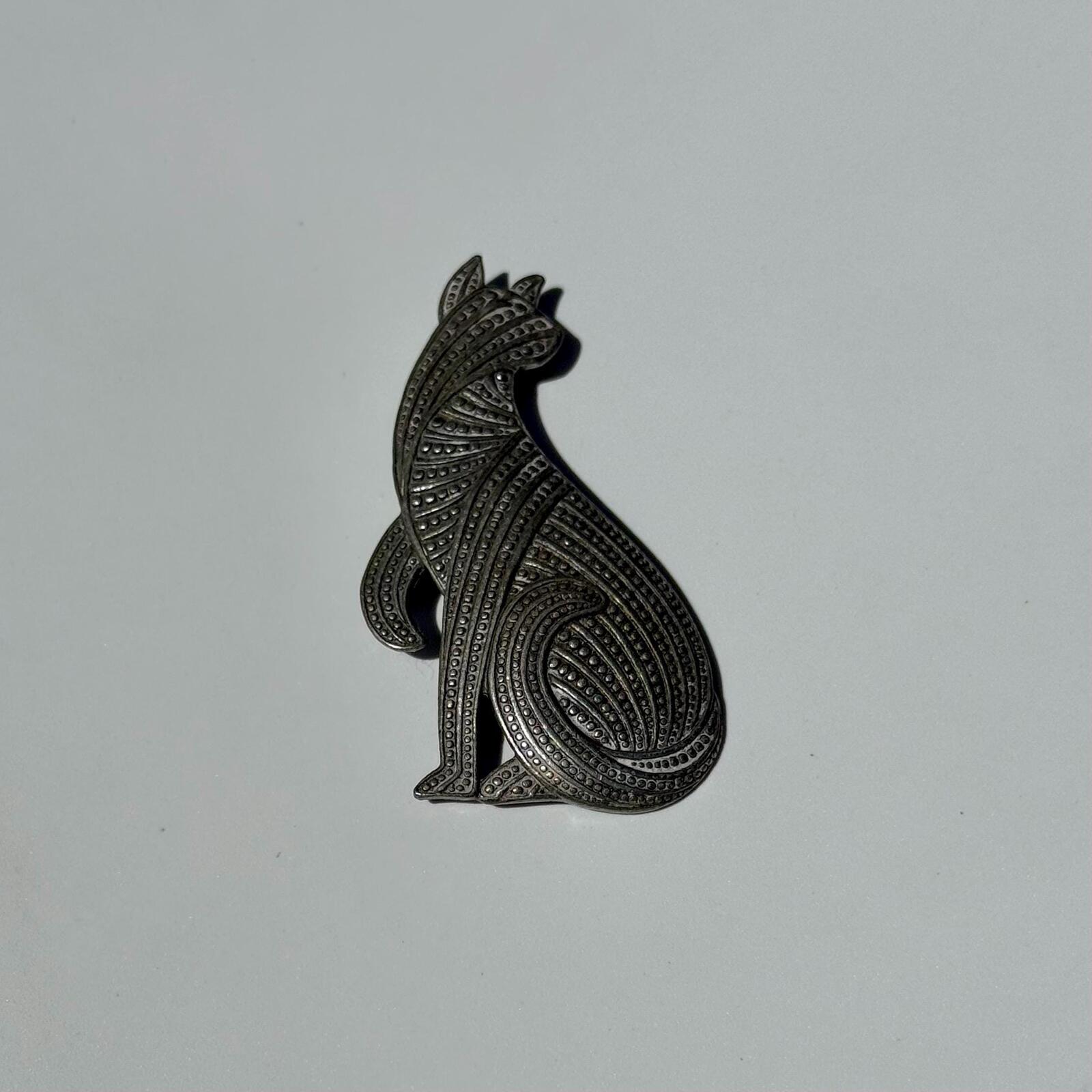 Vintage Cat Brooch | Large Silver Tone Kitten Pin