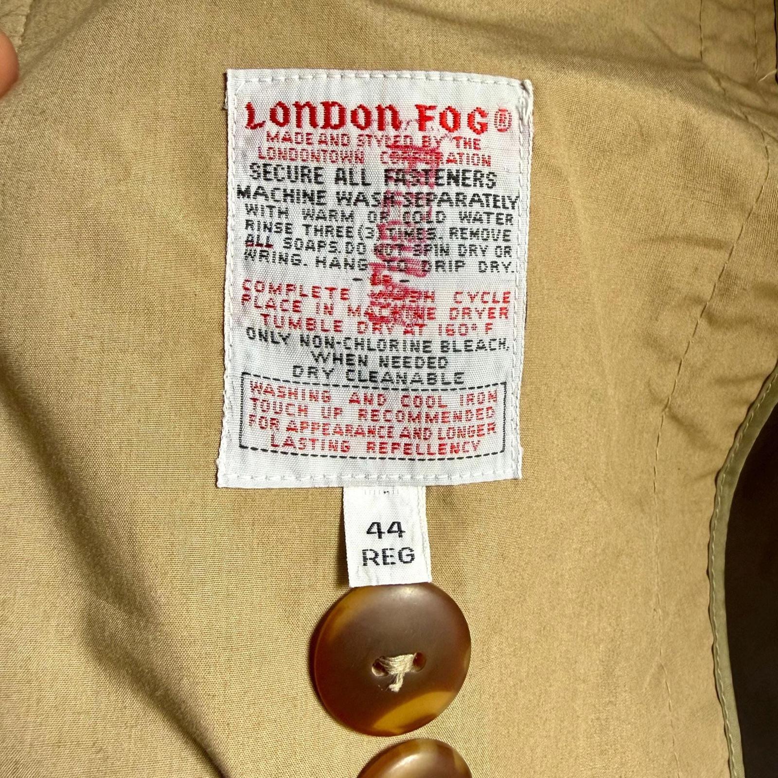 Vintage Mens London Fog Trench | Tan Oversized Coat | Size 44R
