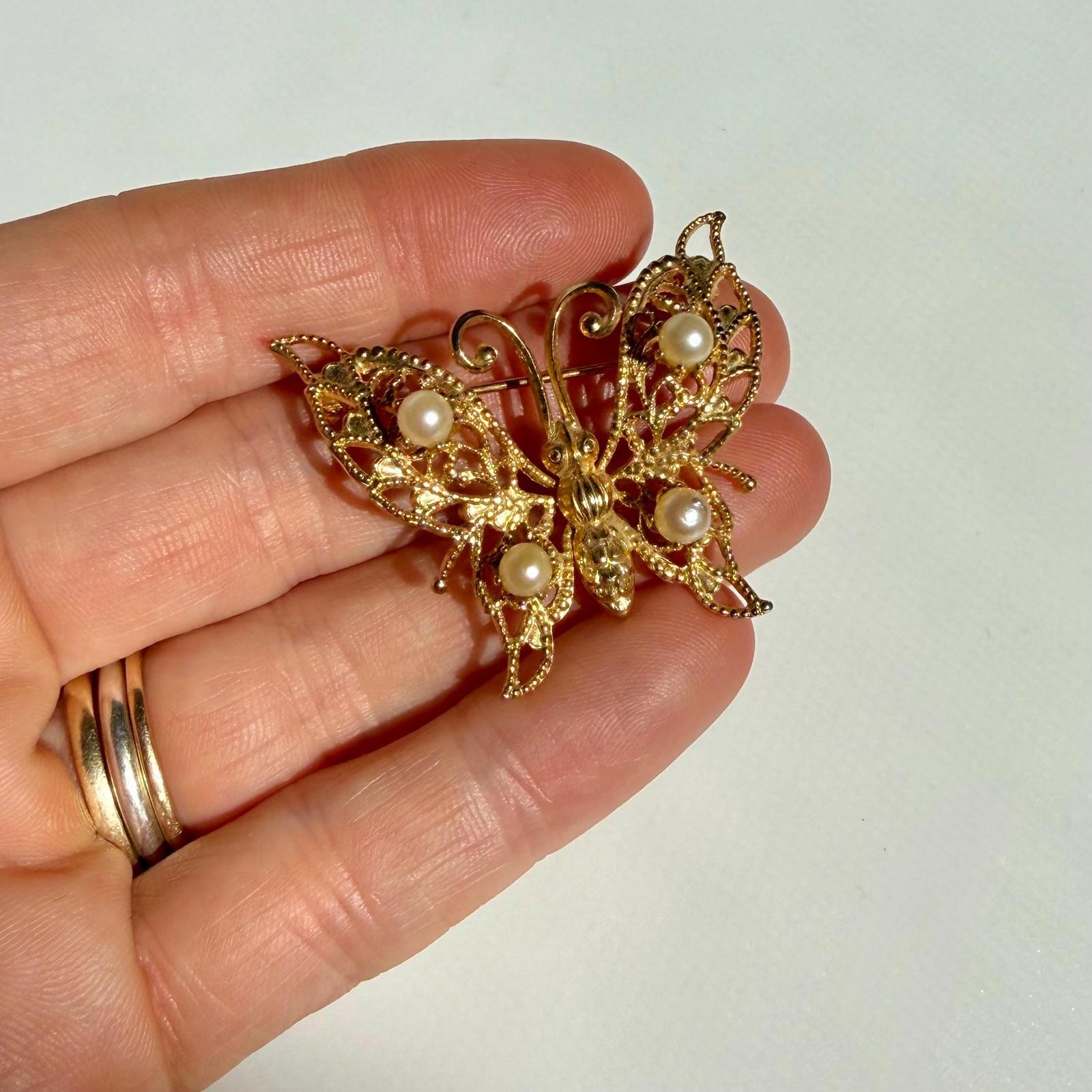 Vintage Gold Butterfly Brooch | Small Classic Pin