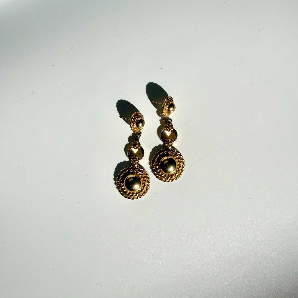 Vintage 80s Gold Tone Drop Earrings